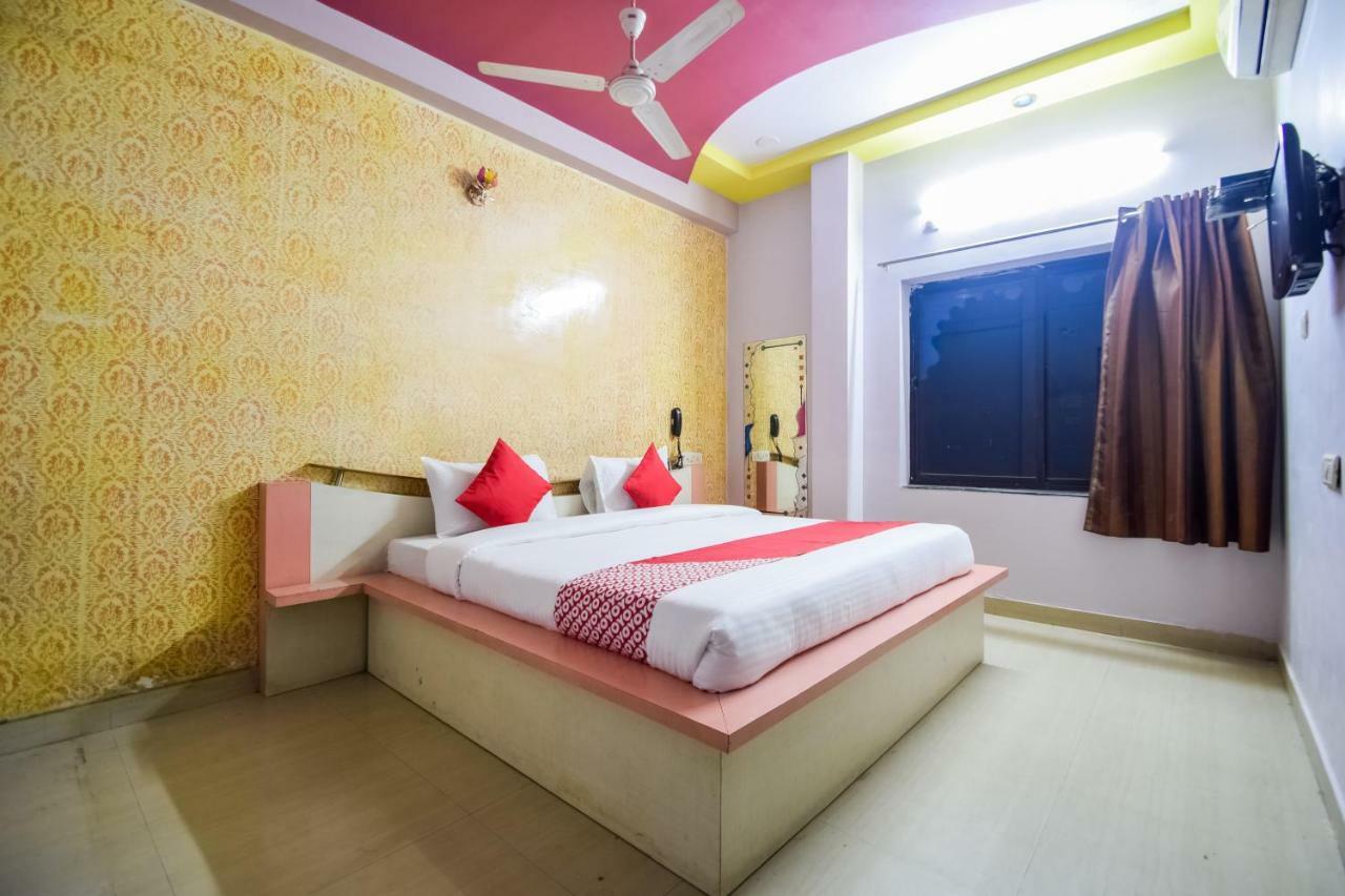 Hotel Palak Palace Udaipur Exterior photo